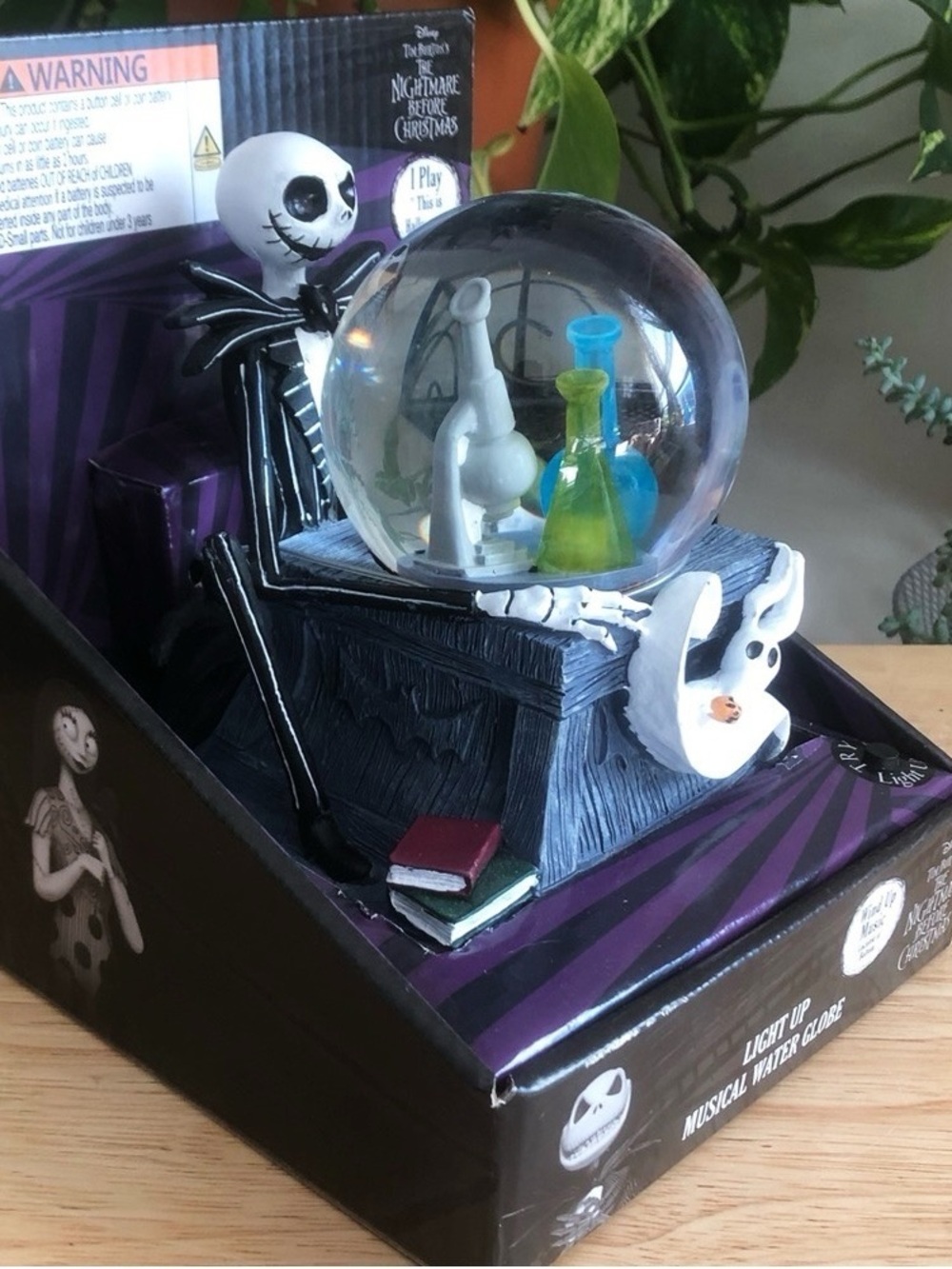 Disney Nightmare Before Christmas Jack Skellington Light Up Musical Snow Globe
